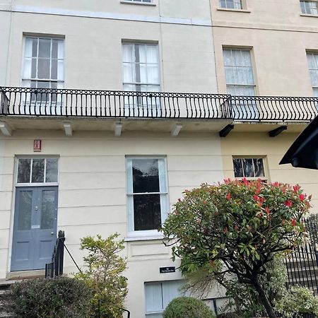 Cheltenham, Tivoli 1 Bedroom المظهر الخارجي الصورة