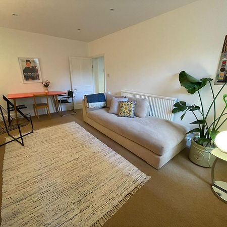 Cheltenham, Tivoli 1 Bedroom المظهر الخارجي الصورة